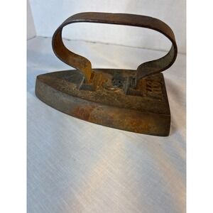 Antique Cast Iron‎ Sad Iron Clothes Iron Rustic Home Decor Collectible